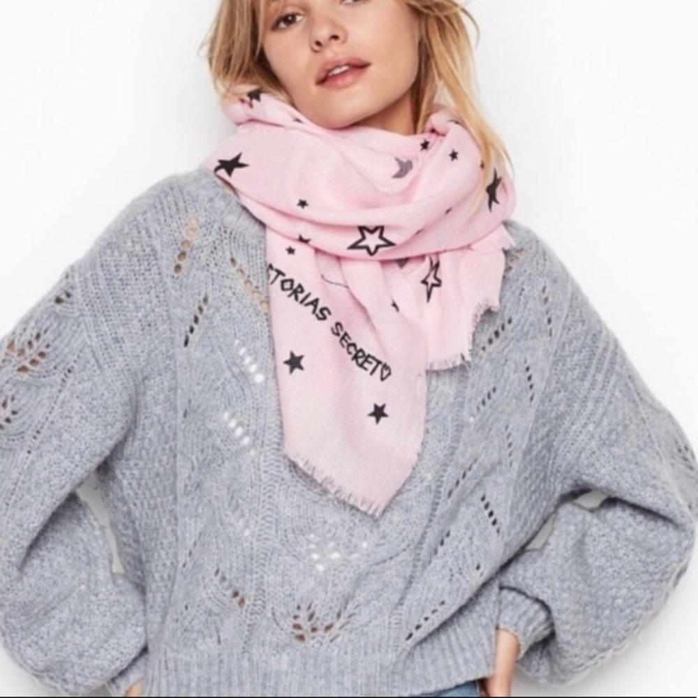 Victoria’s Secret scarf